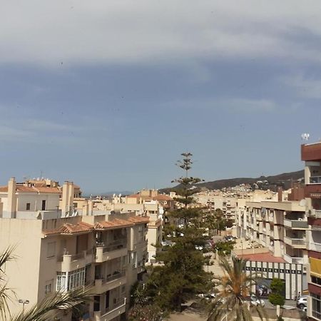 Amplio Piso Al Lado De La Playa En Nerjaアパートメント エクステリア 写真