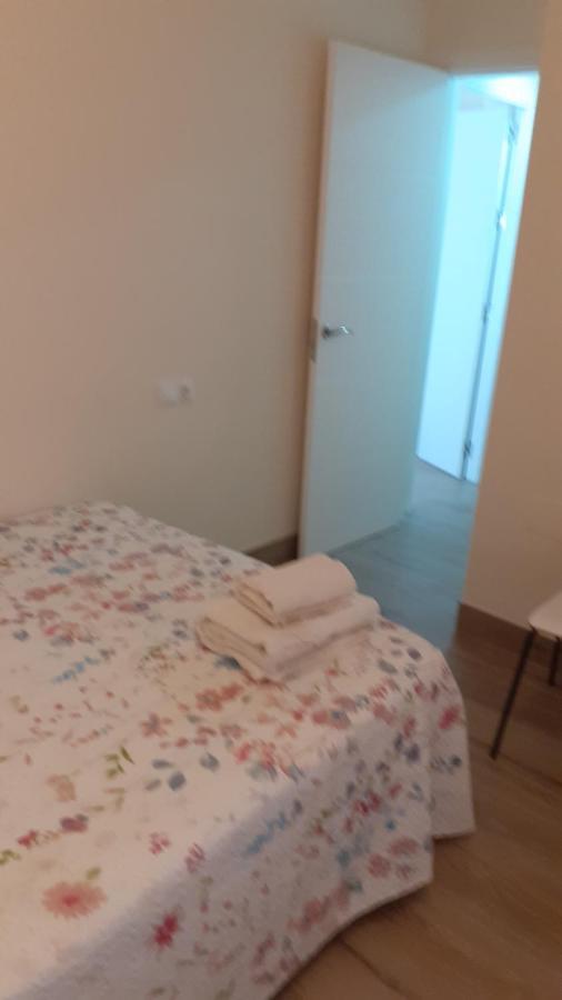 Amplio Piso Al Lado De La Playa En Nerjaアパートメント エクステリア 写真